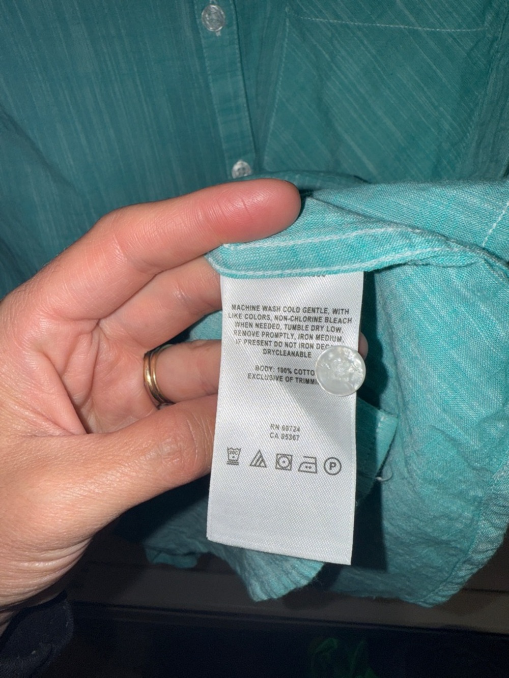 Small Columbia Teal Green Lightweight Button-Up Shirt - Picture 3 of 5